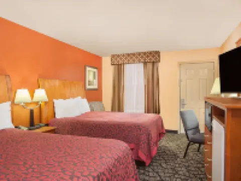 Days Inn by Wyndham Centerville Hotels in Leon County