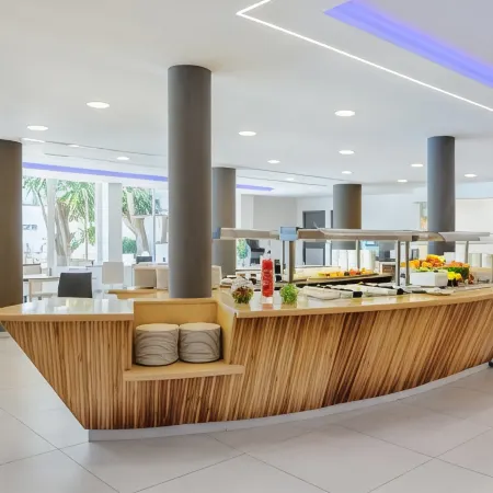 Hotel Vibra s'Estanyol