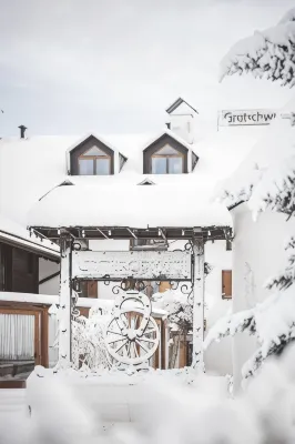 Hotel Gratschwirt Hotels in der Nähe von Aussichtspunkt auf die Drei Zinnen