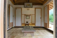 Jukheon Traditional House
