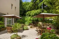 Ibis Lannion Côte de Granit Rose Hotels in Trebeurden