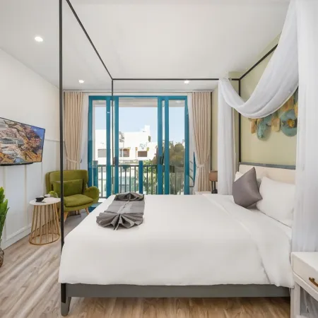 Santori Hotel and Spa