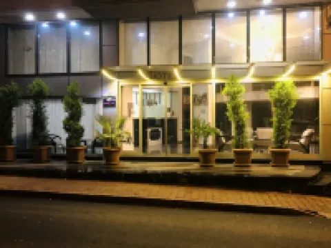 Deluxe Ersoy Hotel Hoteles cerca de Ataturk Parki