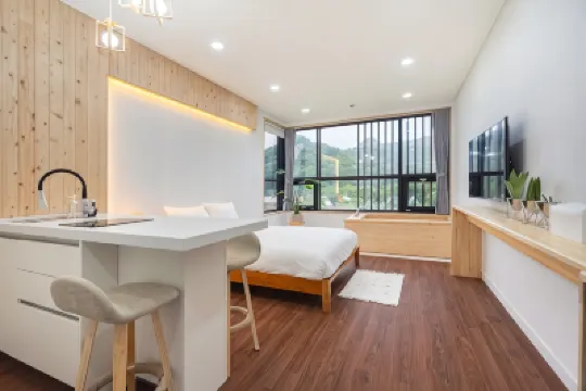 부안 로저스하우스 내소사 주변 호텔