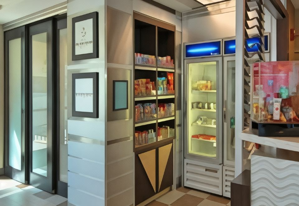 5. 햄프턴 인 & ..