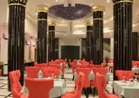 Red Castle Hotel - breakfast