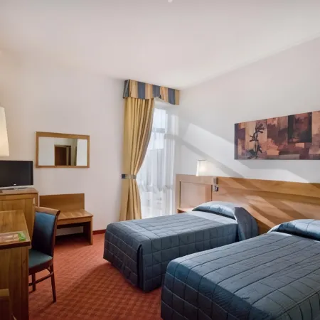 Hotel Master