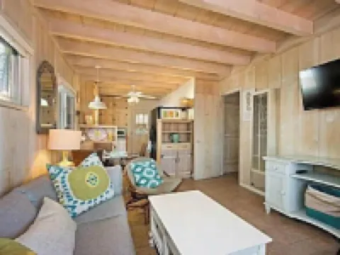 Surfside Cottage - 200 ft from the Sand
