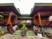 Magmai Hotel and Resort  호텔