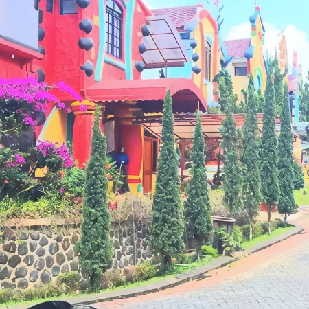 Villa Miky Kota Bunga Puncak Cianjur Bogor