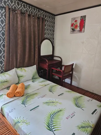 Alona's Traditional Filipino Home Near 100 Islands Wharf