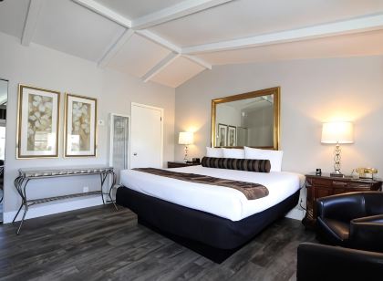 몬터레이 페닌술라 인