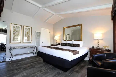 Monterey Peninsula Inn Отели рядом с достопримечательностью «Асиломар Бич Вью»