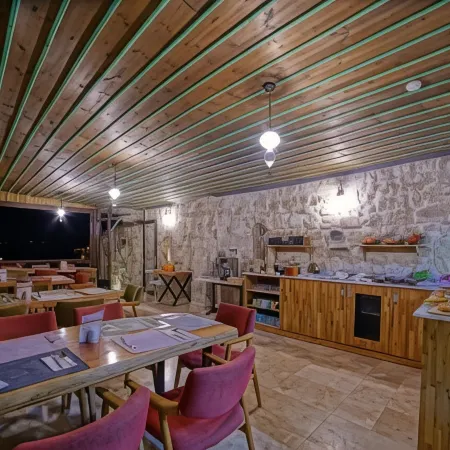 Taru Cave Suites