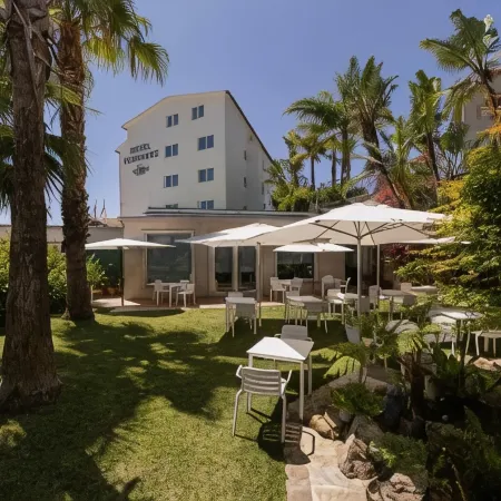 HOTEL COMBARRO
