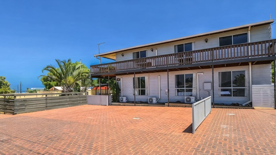 Sunrises Kalbarri, entire large family home