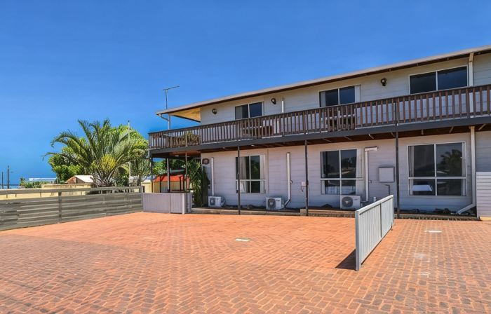 Sunrises Kalbarri, entire large family home