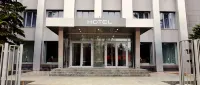 Loft Hotel