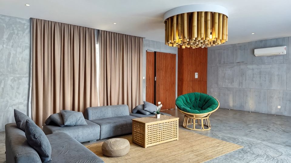 The Luxurious 245, A Famosa Melaka
