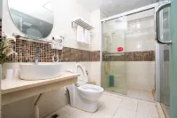 Yeqin Hotel (Xizi International) - parkir