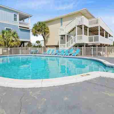 Theseahag - 3 Min Walk to Sand - Wonderful Deck Views and a Place for Your Boat Fitness & Recreational Facilities