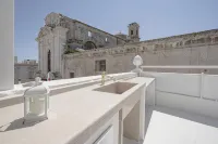 Marchesa - 2 Bedrooms, Terrace & Bath Tub in Center - Apartments