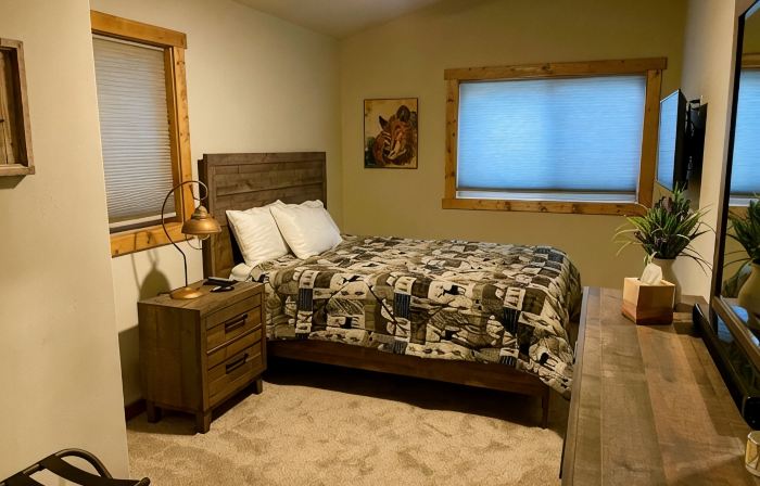 Perfect Home Base for Lakes, Trails, Snow Skiing!