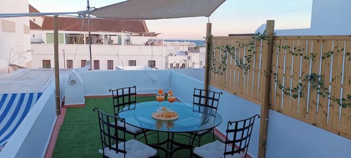 Charming house just two minutes from the historic center of Ayamonte. Hotéis em Ayamonte