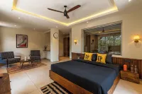 The Hosteller Bam Goa, Calangute - balcony