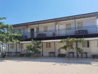 Uyzan Beach Camp by Hiverooms Hotels in Daanbantayan