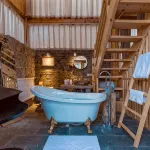 Xianlv Baisha Snow Mountain Hostel - บ้านพักหลังเล็ก