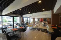 โรงแรมชบาอินน์ ศรีนครินทร์ - ห้องครัว