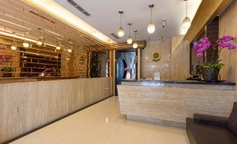 Harbor Elite Hotel