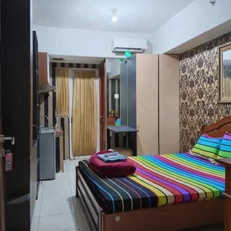 Bram Room Green Lake view Ciputat