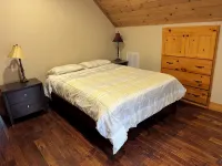 Pleasant Country Cabin - Convenient to Tiec - Alphydda