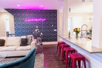 Rooftop Home with Skyline Downtown Views - อ่างจากุชชี่