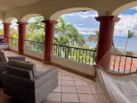 Charming 5-bed house with sweeping ocean views in delightful San Jose Del Cabo. - 방갈로