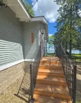 The Lily Pad: Newly Renovated, Lakefront Retreat on Shawano Lake, Sleeps 6