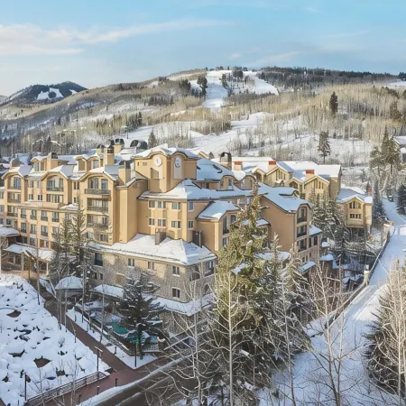 Gorgeous 3 Bedroom, 3.5 Bath Family-Friendly Condo in Beaver Creek Village!