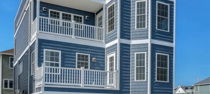 Hot Tub on Deck, Ocean View, 1 Week Left in Summer. 10% Off Hotels in Toms River
