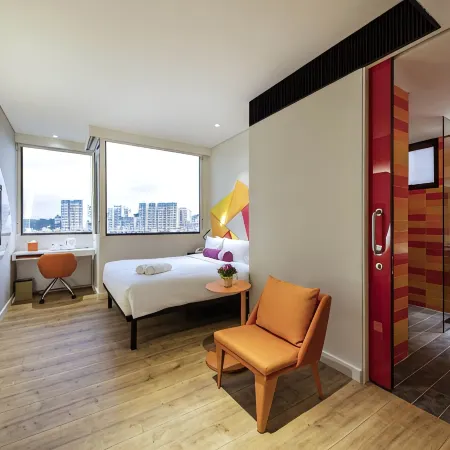 Ibis Styles Singapore on Macpherson Отели рядом с достопримечательностью «Станция MRT Aljunied »