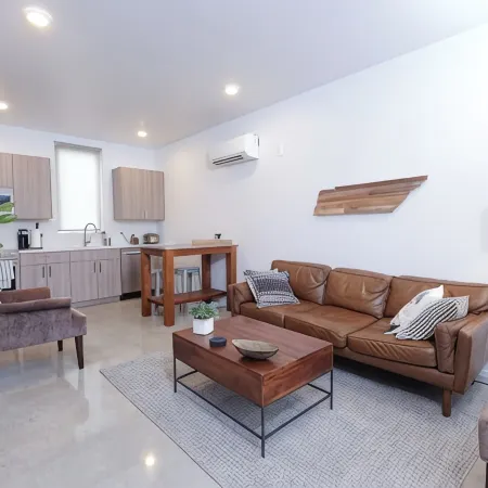 Hip, Modern, Cozy Townhouse in Walkable Southside