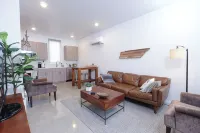Hip, Modern, Cozy Townhouse in Walkable Southside - balcon