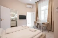 A13 - Boutique Apartments by Bqa - Condos