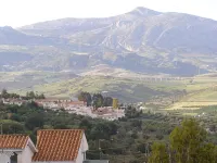 Stylish townhouse with superb views, elegant courtyard, pool and large terraces