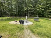 Treasure Lake Home, hot tub, partial Lake view and walking distance to beach - Swimmingpools