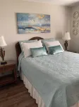 Hudson Hideaway: 2 BR/2 Bath Gulf Front Condo,Stunning Sunset from 27' Balcony