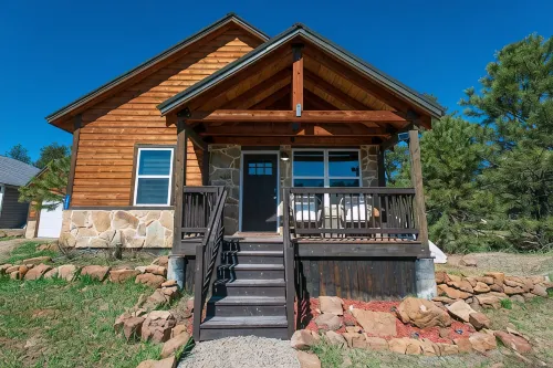 Home on Hills- NEW HOTTUB
