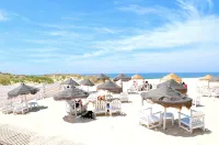 Lisbon Beach Apartments 3. Beach 5 minutes, terrace, barbecue, pets welcome - Bintang 2