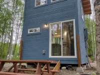 Birch Cabin @ Creekside Campground โรงแรมในวิลโลว์